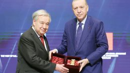 BM Genel Sekreteri Guterres&rsquo;e Atat&uuml;rk &ouml;d&uuml;l&uuml;