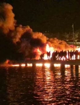 Bodrum&rsquo;da Marinada Yangın &Ccedil;ıktı! Milyonluk Tekneler K&uuml;le D&ouml;nd&uuml;