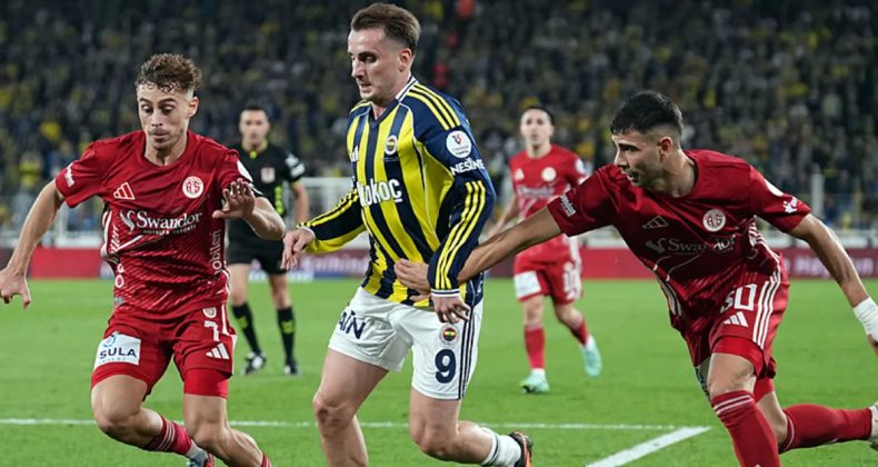 CANLI | S&uuml;per Lig&rsquo;de Antalyaspor &ndash; Fenerbah&ccedil;e ma&ccedil;ı!