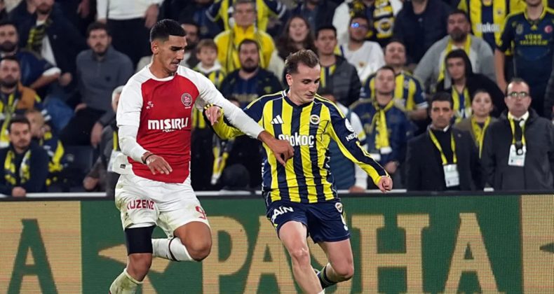 CANLI | S&uuml;per Lig&rsquo;de Fatih Karag&uuml;mr&uuml;k – Fenerbah&ccedil;e ma&ccedil;ı!