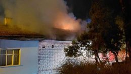 &Ccedil;ankırı'da İki Katlı Evde Yangın: 2 &Ouml;l&uuml;