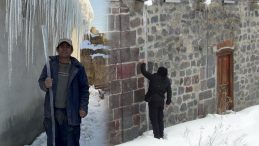 &Ccedil;atılarda 3 Metrelik Buz Sarkıtları Oluştu: 'Hava Şartları Baya Zorlaştı, Allah Yardımcımız Olsun'