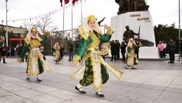 &Ccedil;ifte bayram coşkusu