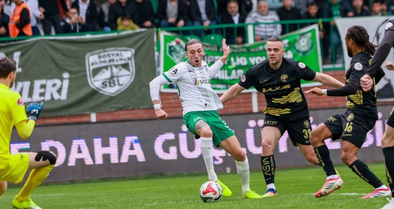 &Ccedil;orum FK, Iğdır FK Deplasmanında Galip!