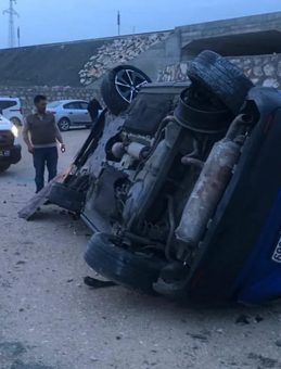 &Ccedil;orum'da otomobil takla attı: 3 yaralı