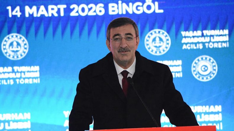 Cevdet Yılmaz: "T&uuml;rkiye eğitimde m&uuml;kemmel bir altyapı oluşturdu"