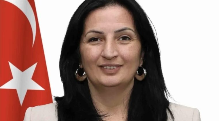 CHP&rsquo;li Beykoz Belediye Meclis &Uuml;yesi Şok S&ouml;zlerle İstifa Etti