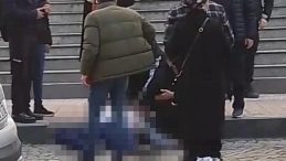 Cinsel saldırıyla su&ccedil;ladığı kişiyi duruşma &ccedil;ıkışı kalbinden bı&ccedil;aklayarak &ouml;ld&uuml;rm&uuml;şt&uuml;! İlk ifadesi ortaya &ccedil;ıktı