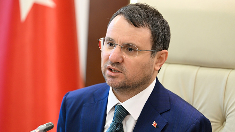 Cumhur İttifakı'ndan Bakan G&uuml;rlek'e Destek