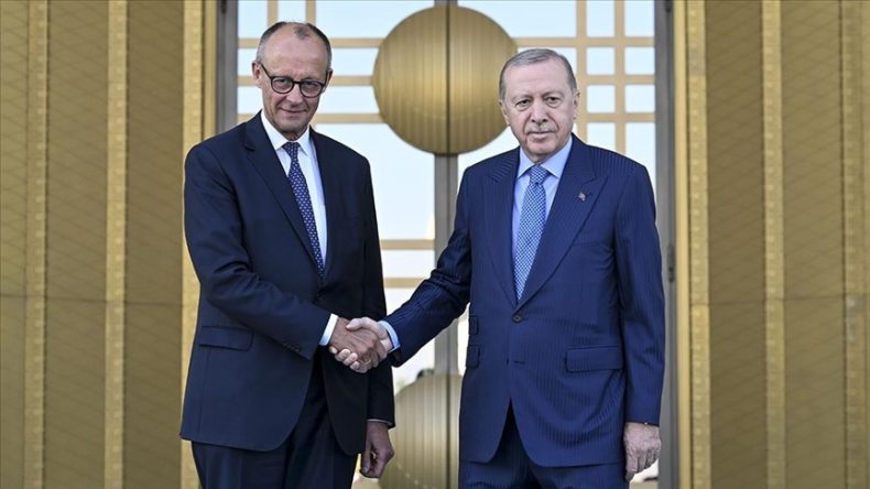 Cumhurbaşkanı Erdoğan, Şans&ouml;lyesi Merz ile Telefonda G&ouml;r&uuml;şt&uuml;