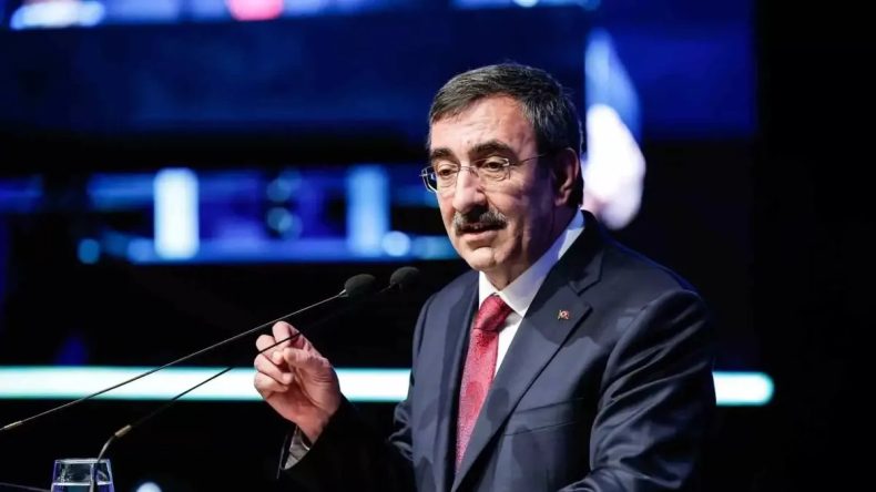 Cumhurbaşkanı Yardımcısı Cevdet Yılmaz&rsquo;dan &Ouml;zel&rsquo;e Tepki!