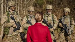 Danimarka Kraliyet Ailesi Duyurdu: Prenses Isabella 11 Ay Askerlik Yapacak