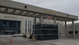 Danıştay '&uuml;niforma' davasında son noktayı koydu: G&ouml;reve iade edilen askeri personel, sivil memur olarak atanamaz
