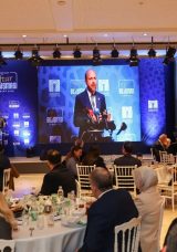 Dar&uuml;laceze&rsquo;de vefa buluşması! Spor, sanat ve iş d&uuml;nyası iftarda bir araya geldi
