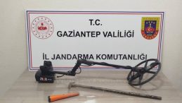 Define bulmak i&ccedil;in ka&ccedil;ak kazı yaptılar: Su&ccedil;&uuml;st&uuml; yakalandılar