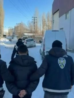 Dev operasyonda 65 tutuklama&hellip; D&ouml;rt milyar liralık yasa dışı bahise darbe vurdular