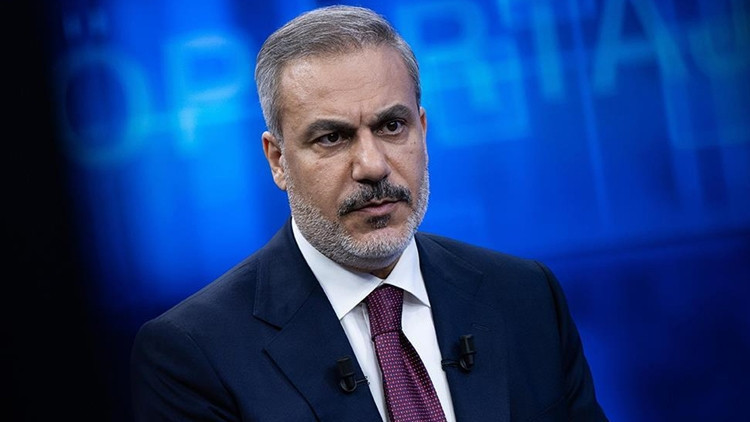 Dışişleri Bakanı Hakan Fidan, IKBY Başbakanı Barzani ile g&ouml;r&uuml;şt&uuml;