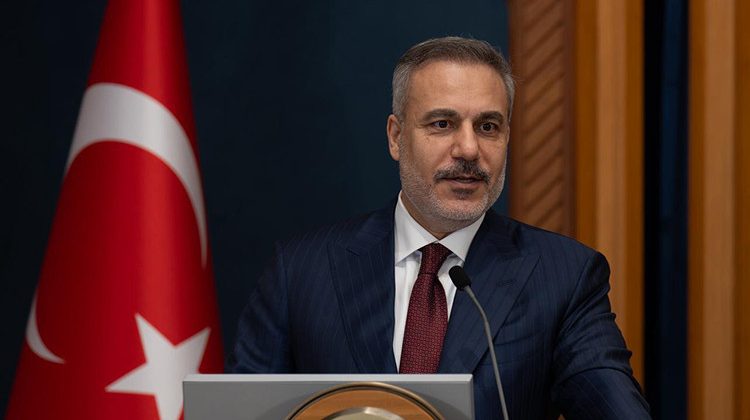 Dışişleri Bakanı Hakan Fidan o ihtimale dikkat &ccedil;ekip uyardı: Savaşı uzatabilir