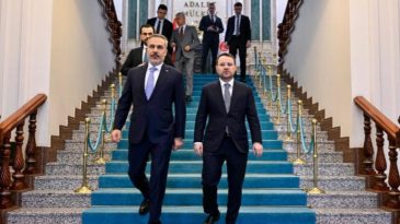 Dışişleri Bakanı Hakan Fidan'dan Adalet Bakanı Akın G&uuml;rlek'e ziyaret