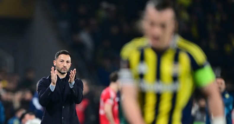 Domenico Tedesco'ya İtalyan kancası!