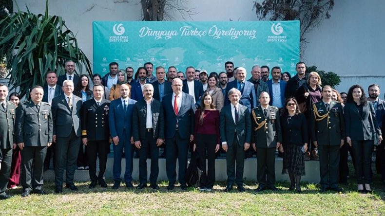 Dost &Uuml;lkeler Birlikte Hareket Etmeli