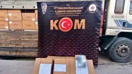 Durdurulan kamyondan 4,1 milyon makaron ele ge&ccedil;irildi