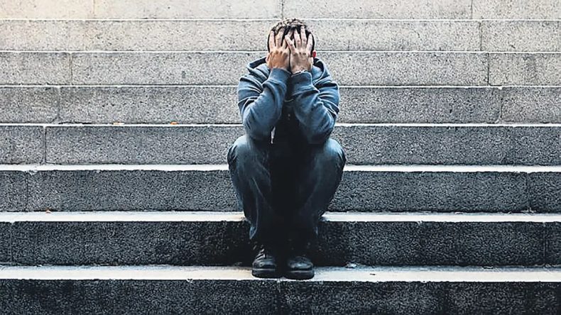 D&uuml;nya Zenginleşiyor, Ruhlar Fakirleşiyor