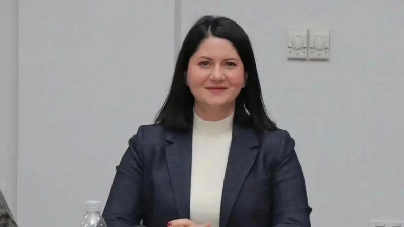 Edirne Belediyesi&rsquo;nde Akraba Kıyafı İddiaları G&uuml;ndemde