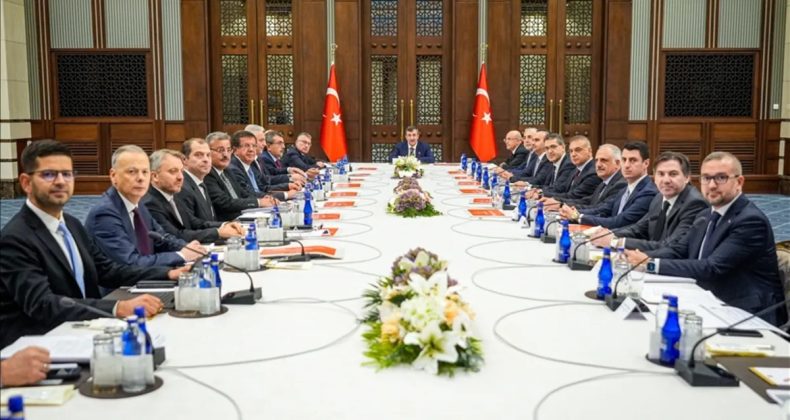 EKK Toplantısı Sona Erdi: Belirsizliklere Rağmen Türkiye Ekonomisi Dayanıklılığını Koruyor