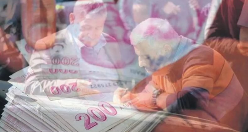 Emekli aylıkları bayram &ouml;ncesi hesaplarda