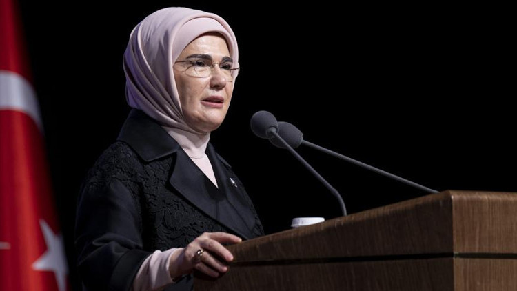 Emine Erdoğan'dan 'D&uuml;nya Su G&uuml;n&uuml;' mesajı