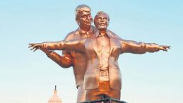 Epstein ile Titanic Pozu