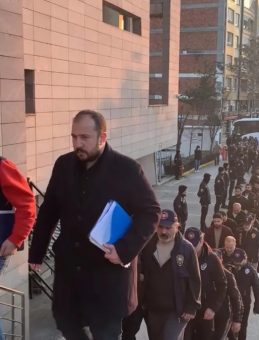 Eskişehir merkezli sahte yedek par&ccedil;a şebekesi&hellip; 8.7 milyar TL&rsquo;lik vurgun yapan &ccedil;ete &ccedil;&ouml;kertildi