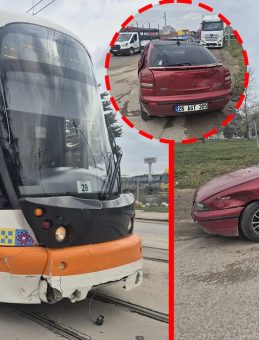 Eskişehir&rsquo;de akılalmaz tramvay kazası! U d&ouml;n&uuml;ş&uuml; kabusu yaşattı: Yaralılar var!