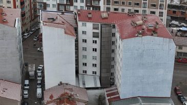 Eskişehir&rsquo;de Kan Donduran Olay: Karısını &Ouml;ld&uuml;rd&uuml;kten Sonra Aşağı Atlamış!