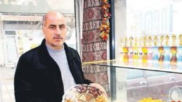 Evladının Bı&ccedil;akladığı Baba &Ouml;ld&uuml;