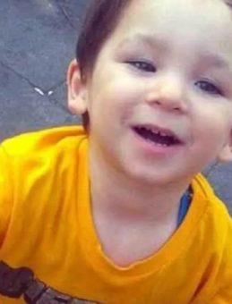 Eymen&rsquo;i &ouml;ld&uuml;r&uuml;p g&ouml;mm&uuml;şlerdi! Anne ile sevgilisine istismardan 8&rsquo;er yıl hapis