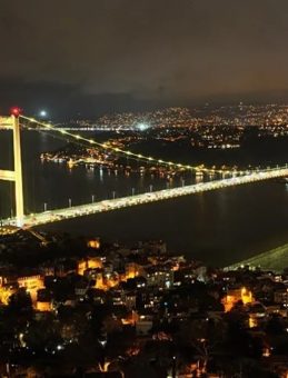 Fatih Sultan Mehmet K&ouml;pr&uuml;s&uuml; Sarıya B&uuml;r&uuml;nd&uuml;