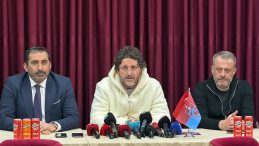 Fatih Tekke: "Bu ekip alkışı hak etti ve etmeye devam ediyor"