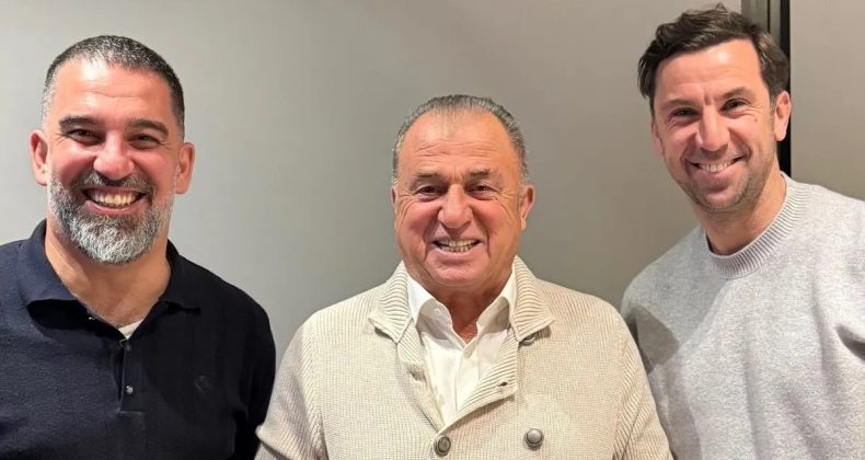 Fatih Terim&rsquo;den Arda Turan&rsquo;a s&uuml;rpriz!