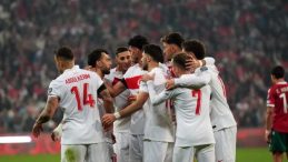 Fenerbah&ccedil;e, Galatasaray ve Beşiktaş'tan 32 futbolcu milli takımlarında m&uuml;cadele edecek