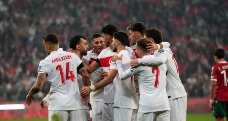 Fenerbahçe, Galatasaray ve Beşiktaş'tan 32 futbolcu milli takımlarında mücadele edecek