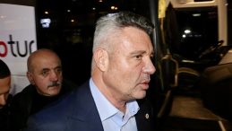 Fenerbah&ccedil;e Kul&uuml;b&uuml; y&ouml;netimi, &uuml;yelerle iftarda bir araya geldi