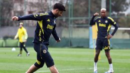 Fenerbah&ccedil;e'de Beşiktaş Derbisi Mesaisi S&uuml;rd&uuml;!