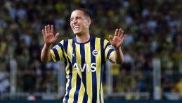 Fenerbah&ccedil;e'de Emre Mor Ayrılıyor!