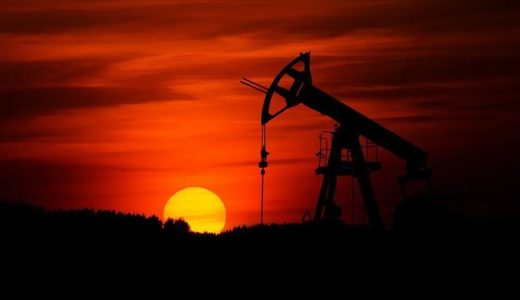 Fitch'ten 6 Aylık Kriz Senaryosu! Petrol Fiyatları 170 Dolara Sı&ccedil;rayabilir