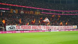 Galatasaray Taraftarından, Torreira i&ccedil;in &Ouml;zel Pankart!