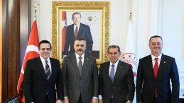 Galatasaray Y&ouml;netiminden İ&ccedil;işleri Bakanı &Ccedil;ift&ccedil;i&rsquo;ye Ziyaret