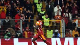 Galatasaray'da Renato Nhaga'dan 2. gol sevinci!
