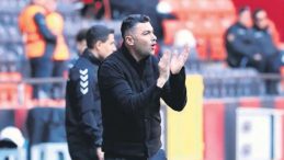 Gaziantep eriyor tepkiler b&uuml;y&uuml;yor
